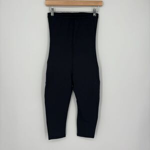 unknown brand Capri Pants in Black